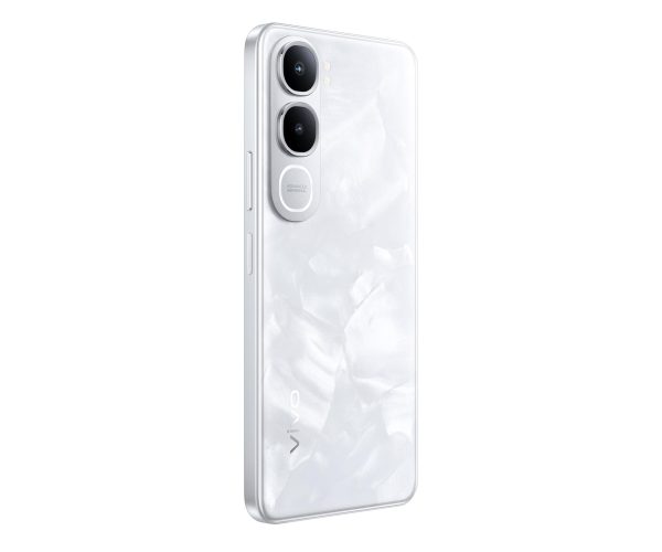 vivo Y31 5G w białym kolorze – tylny panel i moduł aparatów